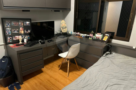 Apartamento à venda com 3 suítes em Vila Olímpia, São Paulo, SP