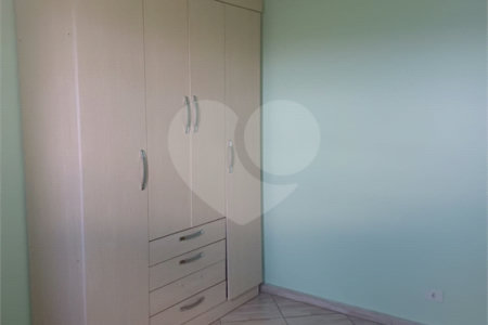 Casa à venda com 4 quartos em Vila Nivi, São Paulo, SP
