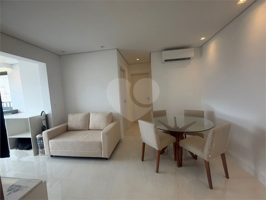 Apartamento à venda com 2 quartos, sendo 1 suíte, em Brooklin Paulista, São Paulo, SP