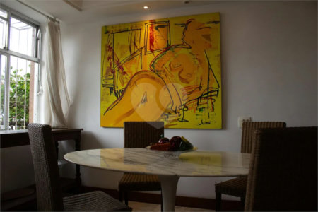 Apartamento à venda com 3 quartos, sendo 1 suíte, em Copacabana, Rio de Janeiro, RJ