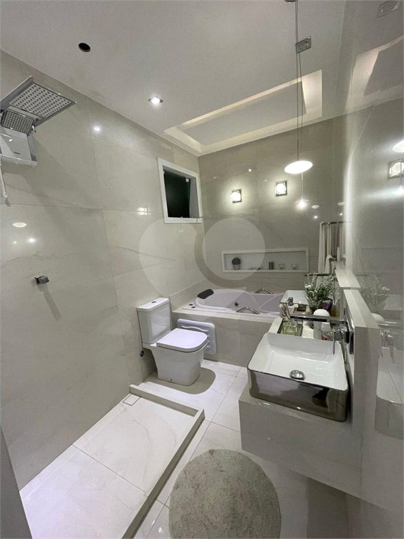 Casa à venda com 4 quartos, sendo 1 suíte, em Campo Grande, Rio de Janeiro, RJ