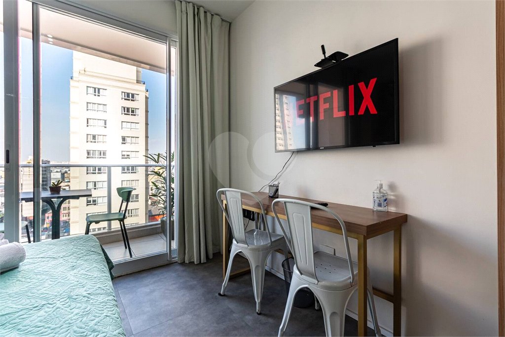 Kitnet à venda com 1 quarto no Centro, São Paulo, SP