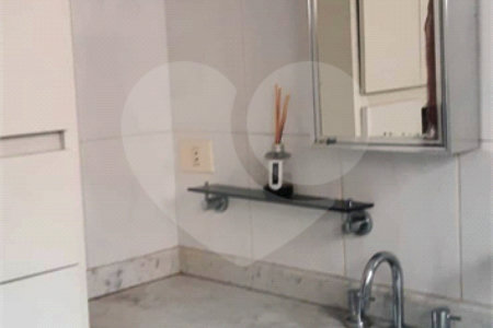 Sobrado à venda com 4 quartos em Vila Maria Alta, São Paulo, SP
