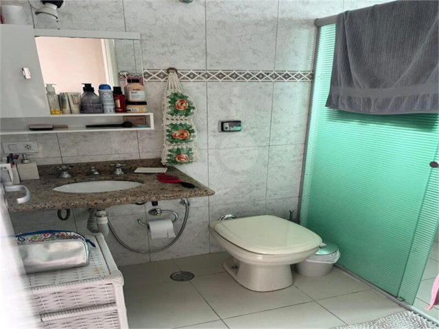 Sobrado à venda com 3 quartos, sendo 1 suíte,  em Jaçanã, São Paulo, SP