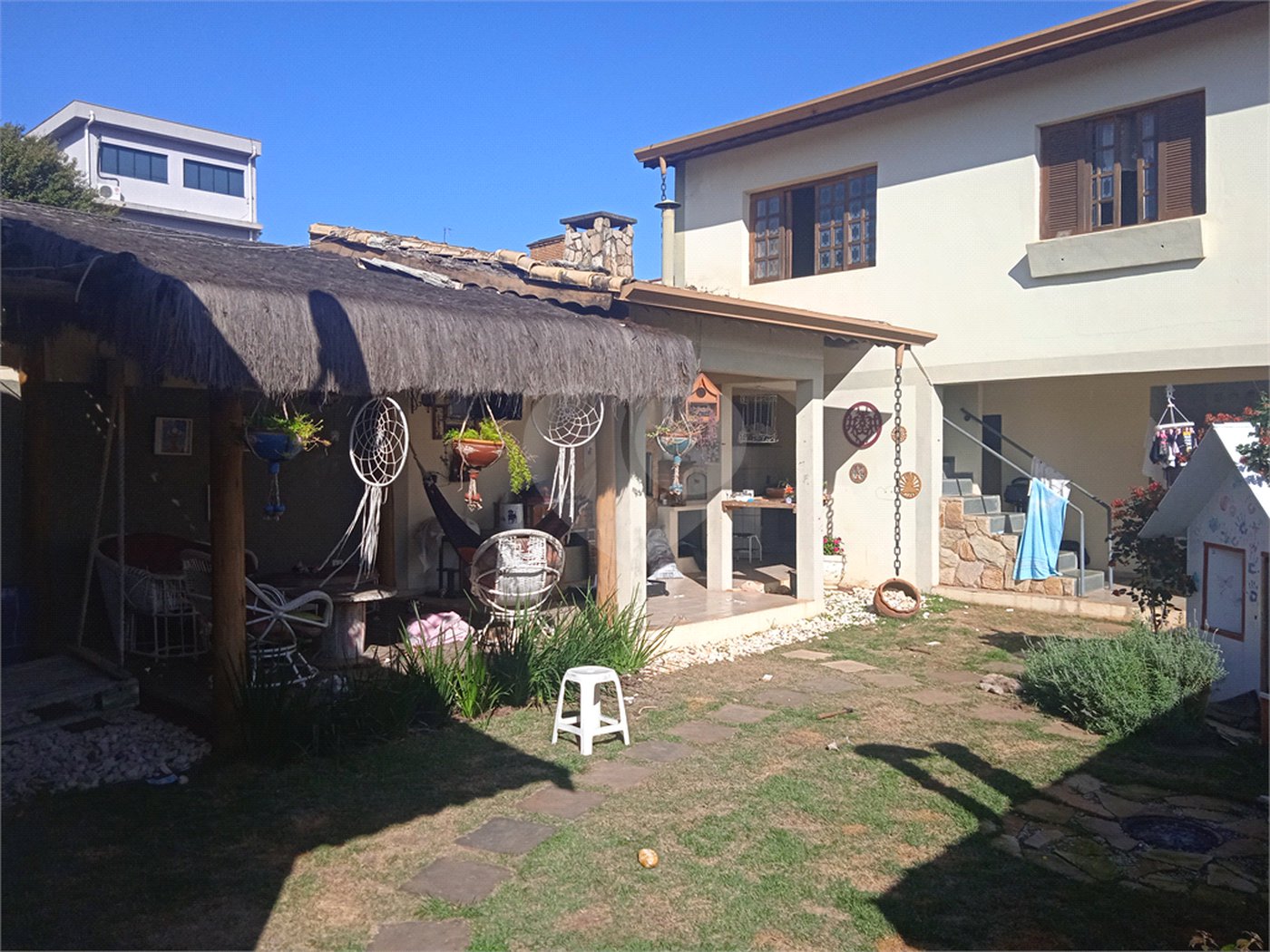 Casa à venda com 8 quartos, sendo 3 suítes, em Jardim Terceiro Centenário, Atibaia, SP