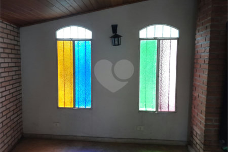 Sobrado à venda com 6 quartos, sendo 3 suítes, em Rolinópolis, São Paulo, SP