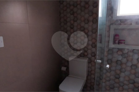 Casa à venda com 3 suítes no condomínio Bella Cittá - Villaggio II, Mogi das Cruzes - SP