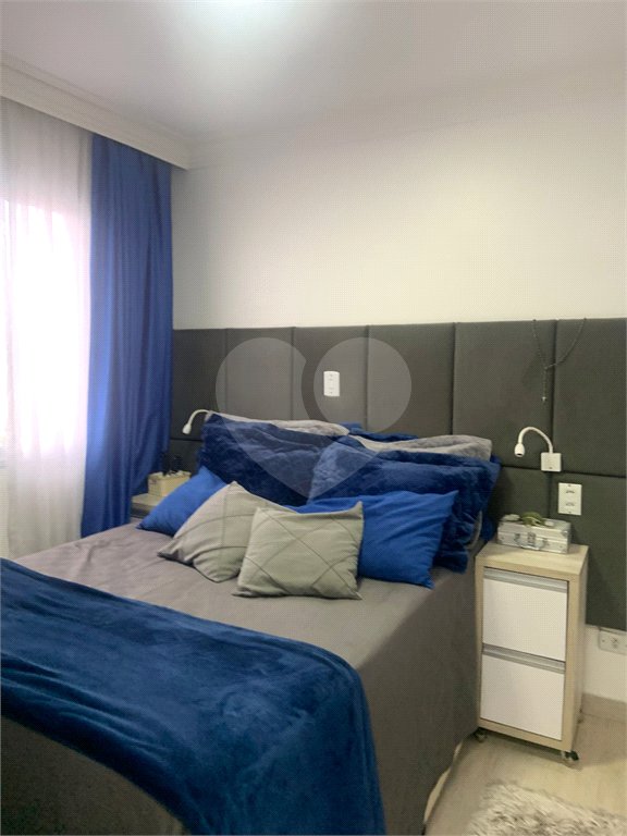 Apartamento à venda com 2 quartos, sendo 1 suíte, em Santo Antônio, Osasco, SP