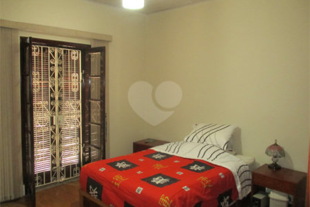 Casa à venda com 2 quartos, sendo 1 suíte, em Mirandópolis, São Paulo, SP