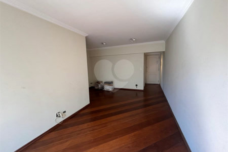 Apartamento à venda com 2 quartos em Vila Olímpia, São Paulo, SP