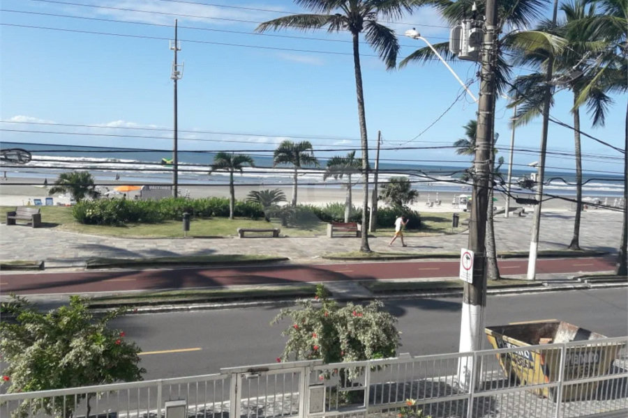 Apartamento à venda com 2 quartos em Caiçara, Praia Grande, SP