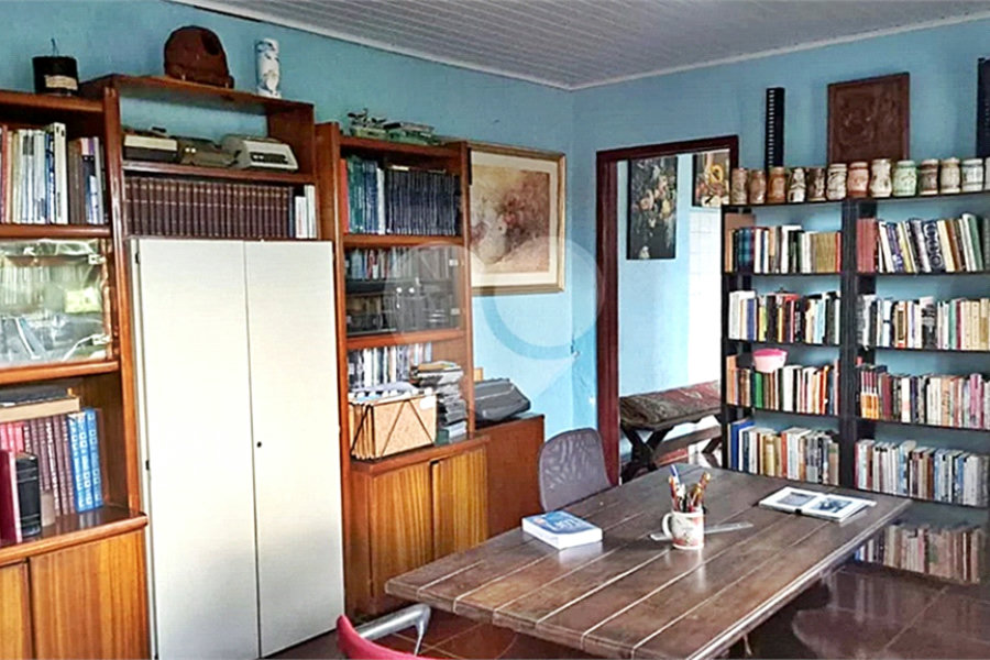 Casa à venda com 6 quartos, sendo 2 suítes, no condomínio Associação Reserva das Hortênsias, Mairiporã - SP