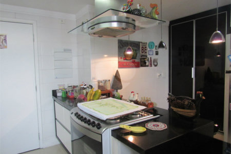 Apartamento à venda com 4 quartos, sendo 3 suítes, em Jardim Londrina, São Paulo, SP