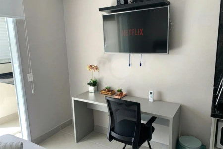 Apartamento à venda com 1 quarto em Indianópolis, São Paulo, SP