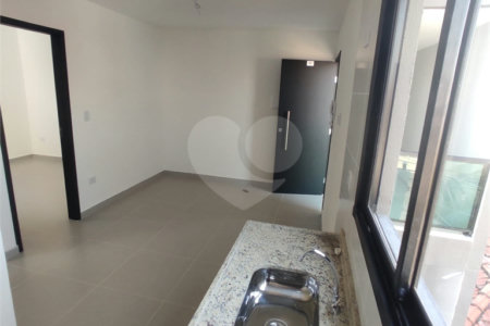 Casa à venda com 1 quarto em Parada Inglesa, São Paulo, SP