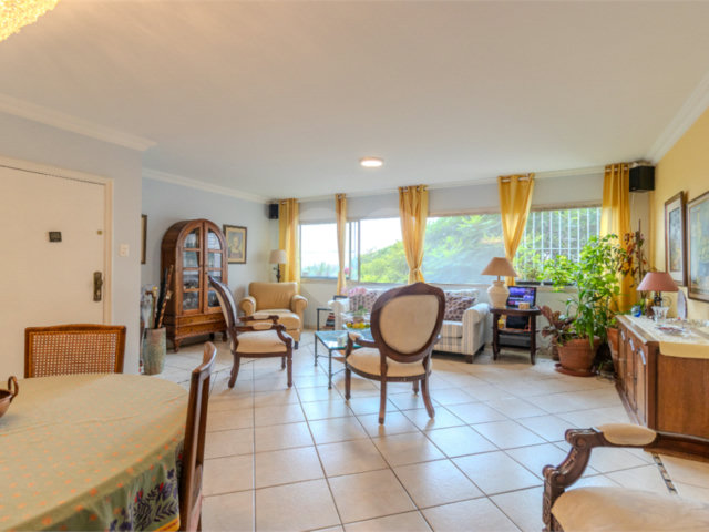 Apartamento à venda com 4 quartos, sendo 1 suíte,  em Chácara Santo Antônio, São Paulo, SP