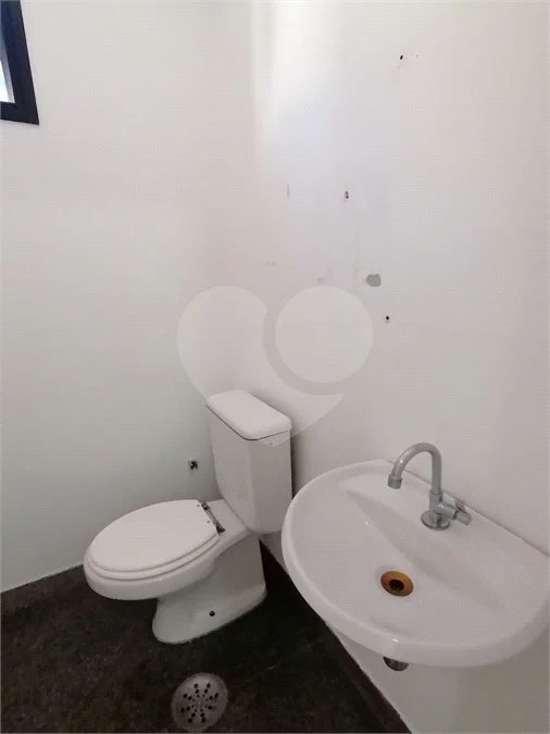SALA COMERCIAL, 106m2, NO PARAISO