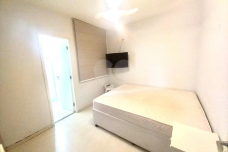 Apartamento duplex mobiliado para alugar em Moema de 74 metros quadrados 2 suítes 2 vagas lazer comp