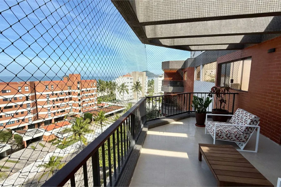 Apartamento à venda com 3 quartos, sendo 2 suítes, em Riviera de São Lourenço, Bertioga, SP