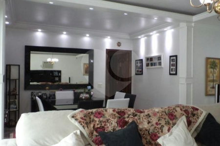 Casa térrea com 3 quartos em bolsão residencial City Campo Grande em São Paulo - SP