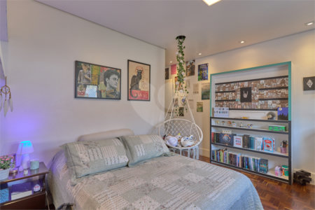 Casa à venda com 4 quartos, sendo 2 suítes, em Brooklin, São Paulo, SP