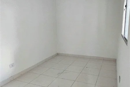 Sobrado à venda com 3 quartos, sendo 2 suítes, em Ferreira, São Paulo, SP
