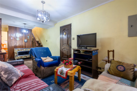 Sobrado à venda com 3 quartos em Vila Sônia, São Paulo, SP
