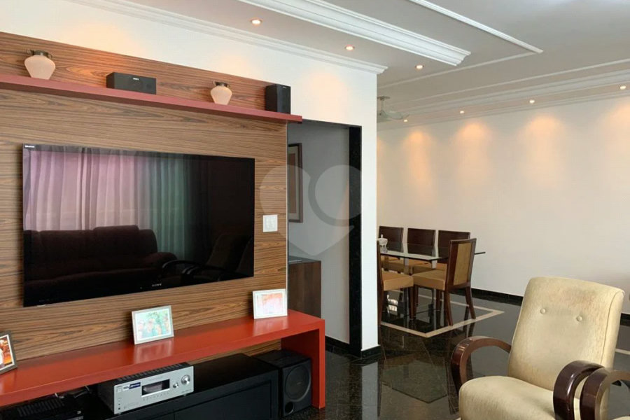 Sobrado à venda com 3 quartos, sendo 2 suítes,  em Tremembé, São Paulo, SP