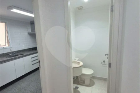 Apartamento de 3 Suítes com Vista Definitiva e Sol da Manhã no Condomínio Club House - Parque do Prado