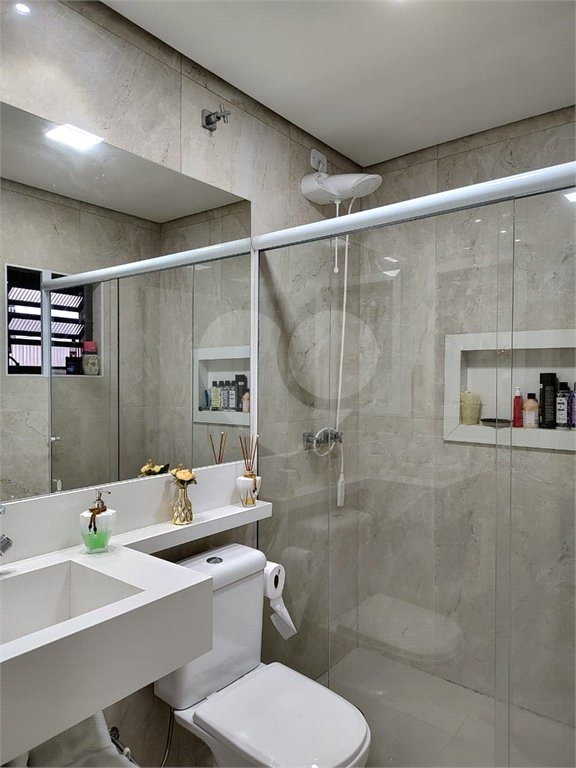 Sobrado à venda com 4 quartos, sendo 1 suíte,  em Vila Maria, São Paulo, SP