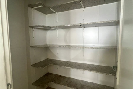 Apartamento à venda com 4 quartos, sendo 2 suítes,  em Vila Oliveira, Mogi das Cruzes, SP