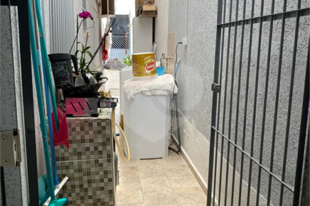 Casa à venda com 3 quartos, sendo 1 suíte, em Residencial Parque Laguna, Salto, SP