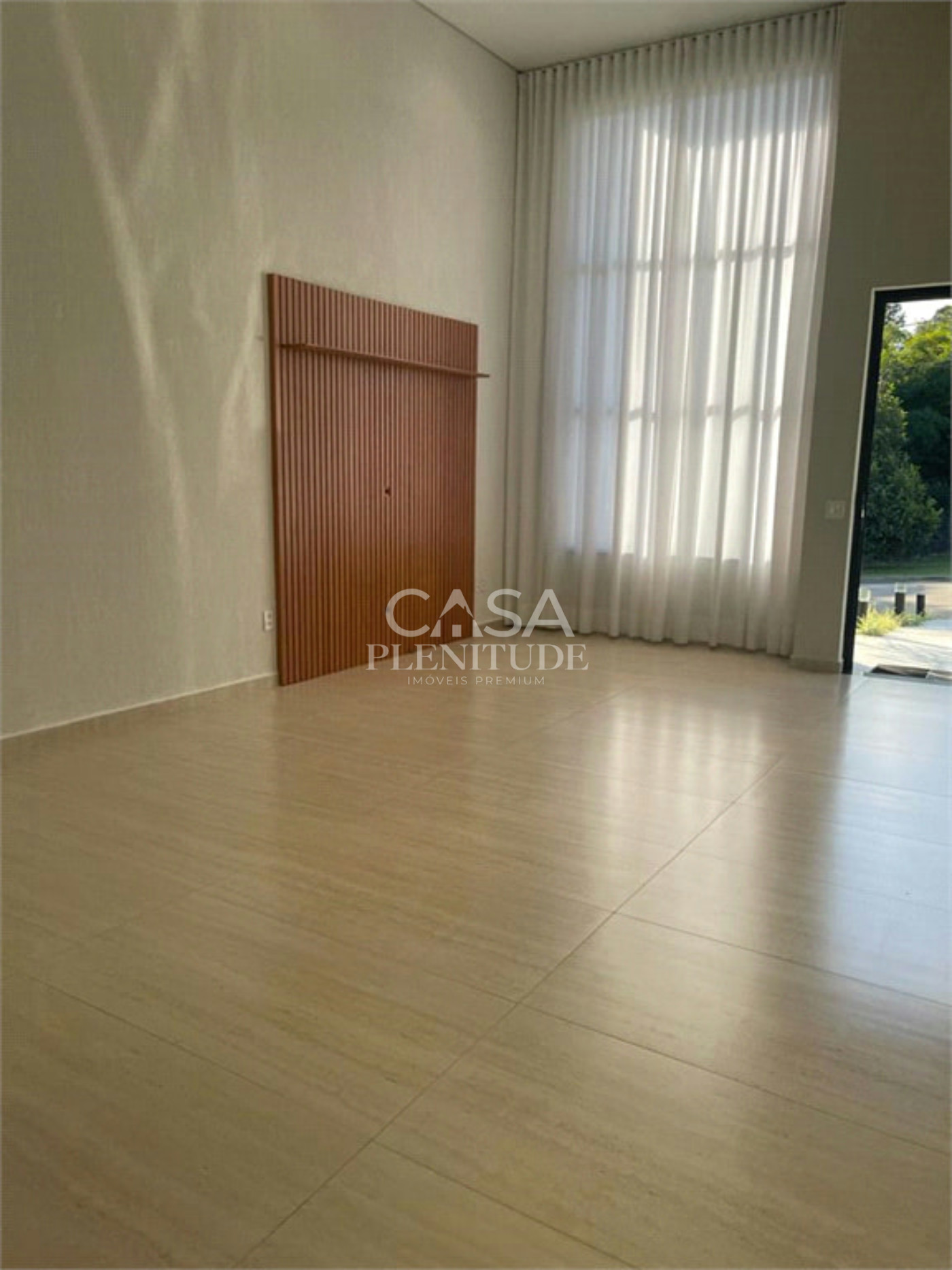 Terreno em condomínio à venda com 3 suítes em Chácaras Residenciais Santa Maria, Votorantim, SP