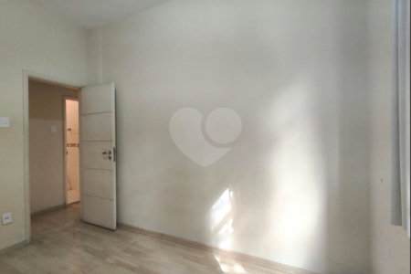Apartamento à venda com 2 quartos, sendo 1 suíte, em Tijuca, Rio de Janeiro, RJ
