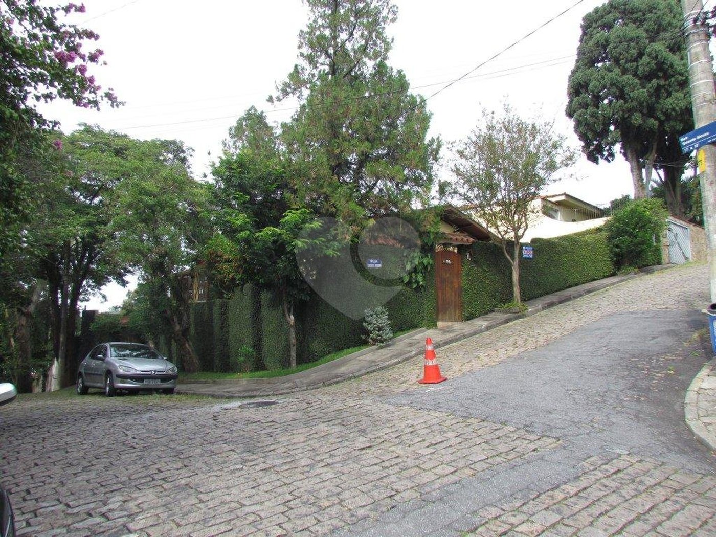 Casa Térrea à venda com 3 quartos, sendo 1 suíte, em Horto Florestal, São Paulo, SP
