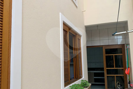 Casa à venda com 3 quartos, sendo 1 suíte, em Residencial Bosque dos Ipês, São José dos Campos, SP