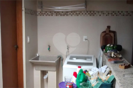 Casa à venda com 2 quartos em Vila Suissa, Mogi das Cruzes, SP
