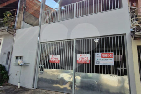 Sobrado à venda com 4 quartos, sendo 1 suíte, em Jardim Hubert, Indaiatuba, SP