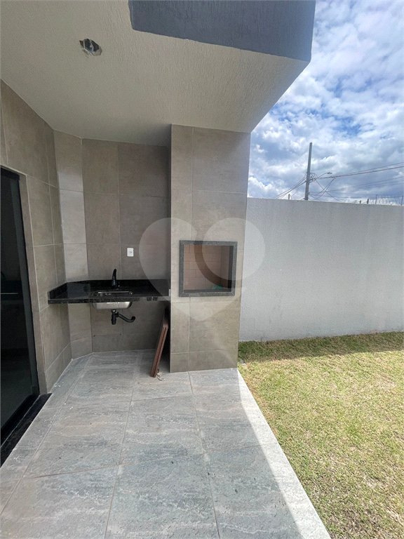 Casa à venda com 2 quartos, sendo 1 suíte, no condomínio Parque Guará, Rio de Janeiro - RJ