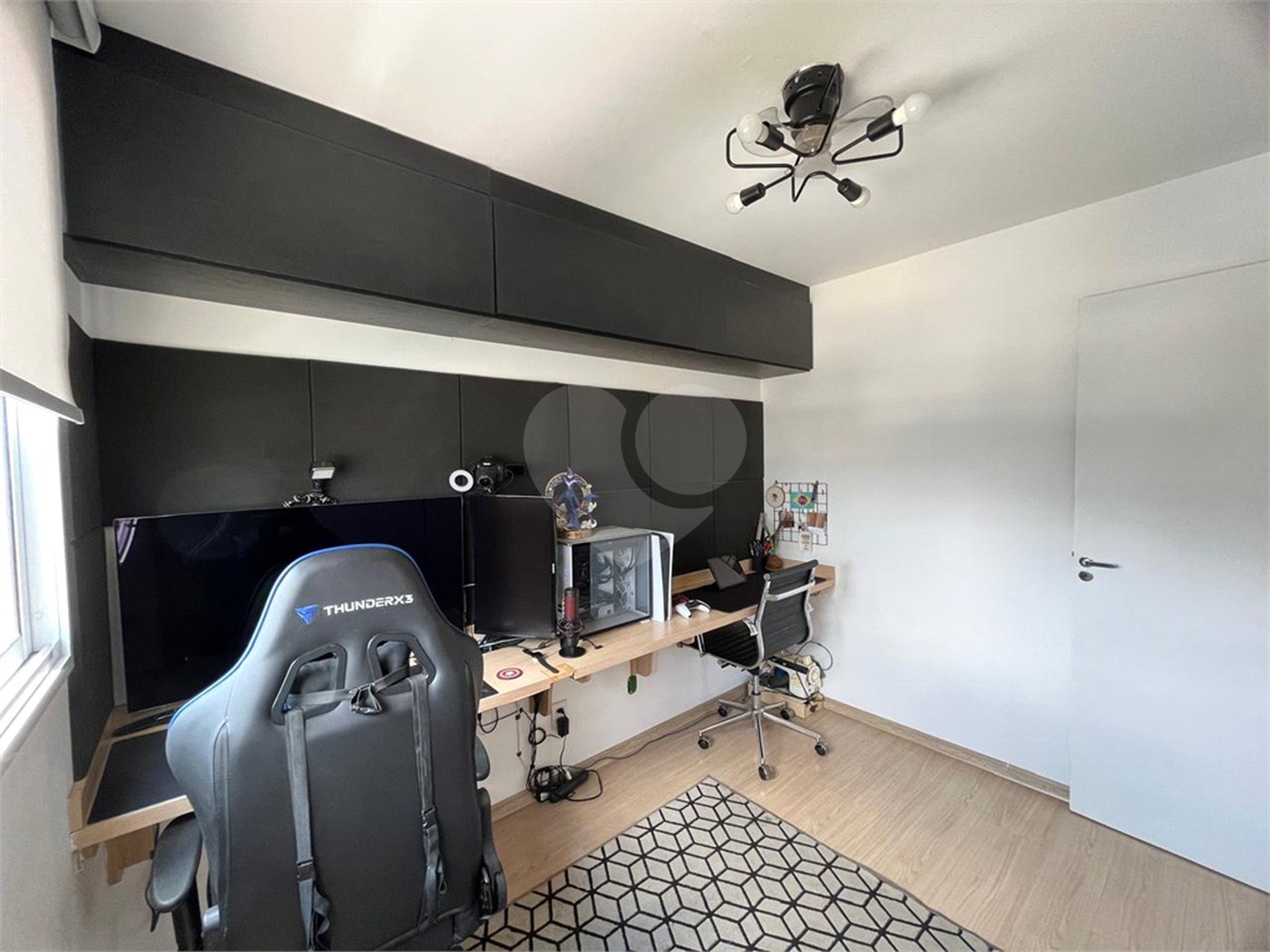 Apartamento à venda com 2 quartos em Parque Industrial Tomas Edson, São Paulo, SP