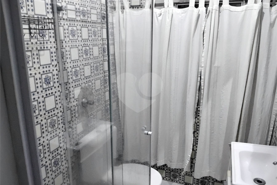 Sobrado à venda com 3 quartos em Bom Retiro, São Paulo, SP