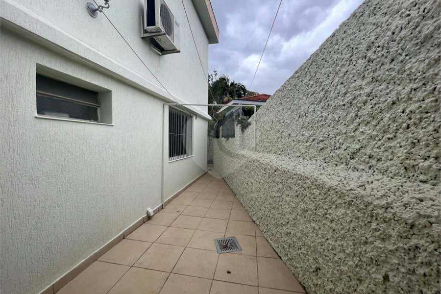 Casa à venda com 4 quartos, sendo 3 suítes, em Jardim França, São Paulo, SP