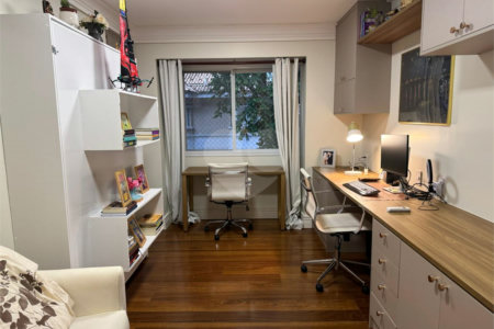 Casa à venda com 4 quartos, sendo 3 suítes, no condomínio Saint James Special Houses, São Paulo - SP