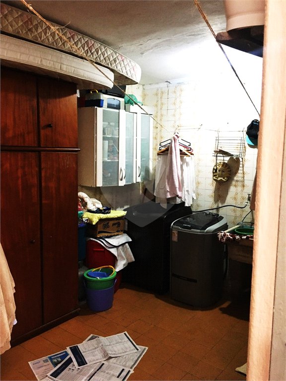 Sobrado à venda com 4 quartos, sendo 1 suíte,  em Vila Gomes, São Paulo, SP