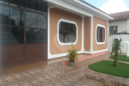 Casa à venda com 3 quartos no Centro, Iperó, SP