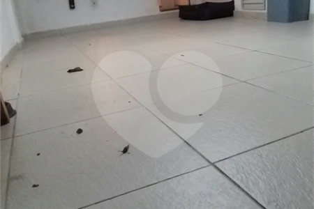 Sobrado à venda com 2 quartos em Vila Gumercindo, São Paulo, SP