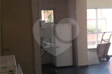 Apartamento à venda com 2 quartos em Vila Erna, São Paulo, SP