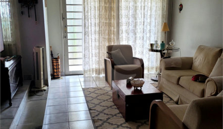 Casa Térrea à venda com 3 quartos, sendo 1 suíte,  em Brooklin Novo, São Paulo, SP