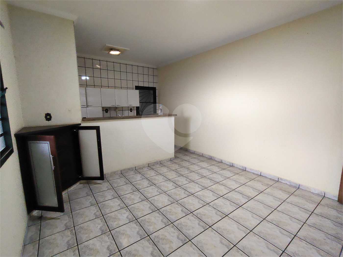Casa para alugar com 4 quartos, sendo 1 suíte, em Vila Judite, Itapetininga, SP