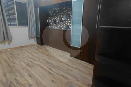 Apartamento para alugar com 4 quartos, sendo 1 suíte, em Vila Sônia, São Paulo, SP